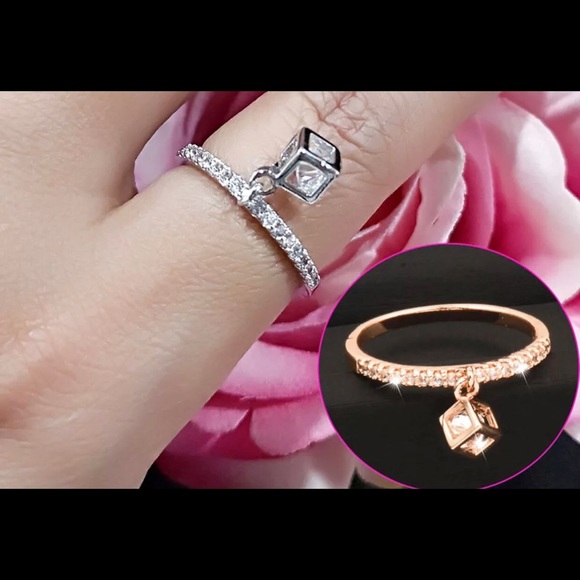 Rose gold tone